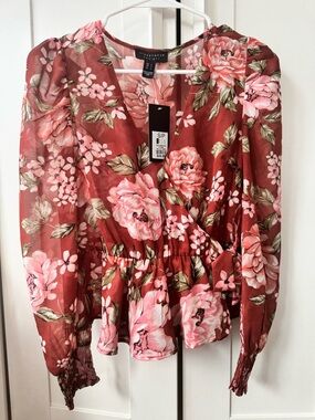 NWT Rust Pink Floral Wrap Peplum Blouse
